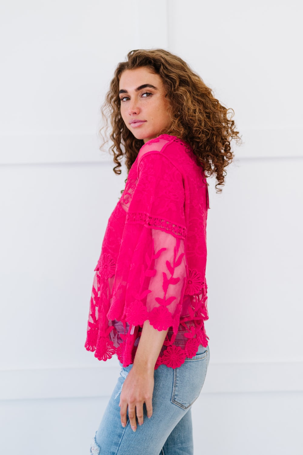 Davi & Dani Lace Oasis Full Size Run Blouse