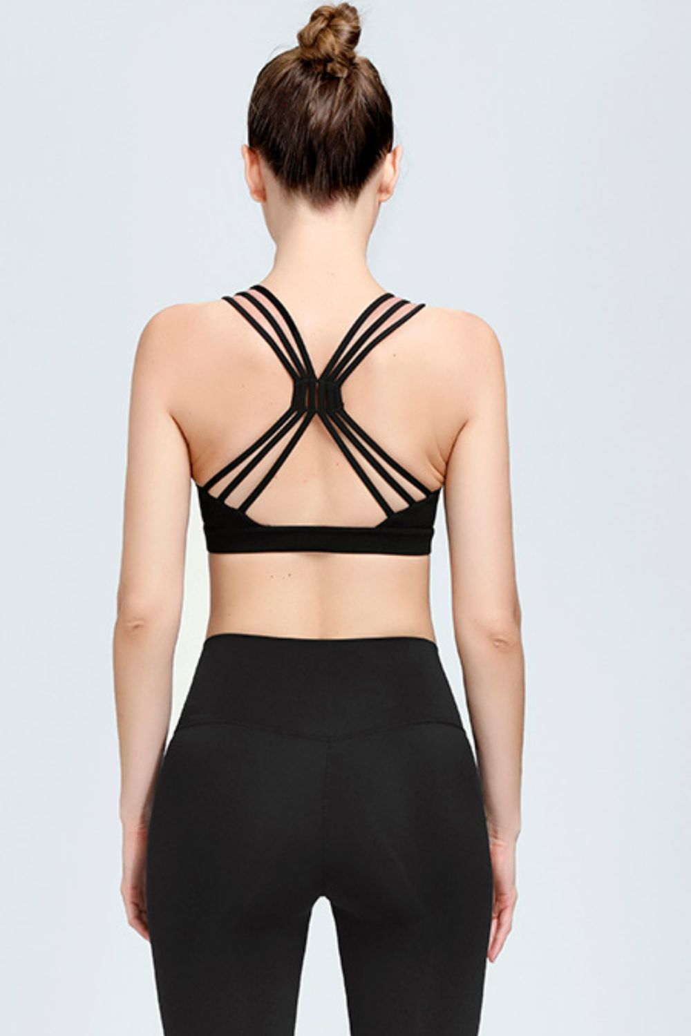 Crisscross Back Scoop Neck Sports Bra