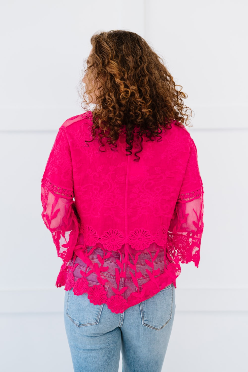 Davi & Dani Lace Oasis Full Size Run Blouse