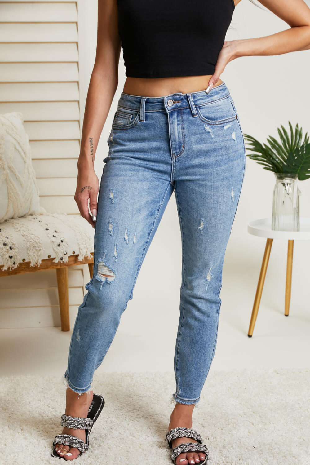 Judy Blue Tatiana Full Size Mineral Wash Relaxed Fit Jeans