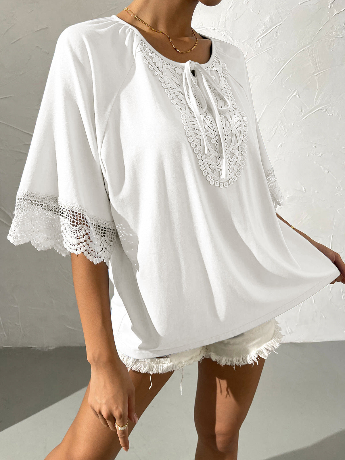 Spliced Lace Tied Tee Shirt
