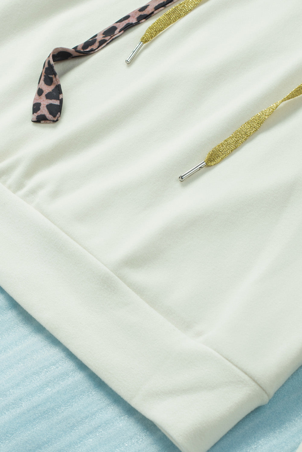 Leopard Print Drawstring Dropped Shoulder Hoodie