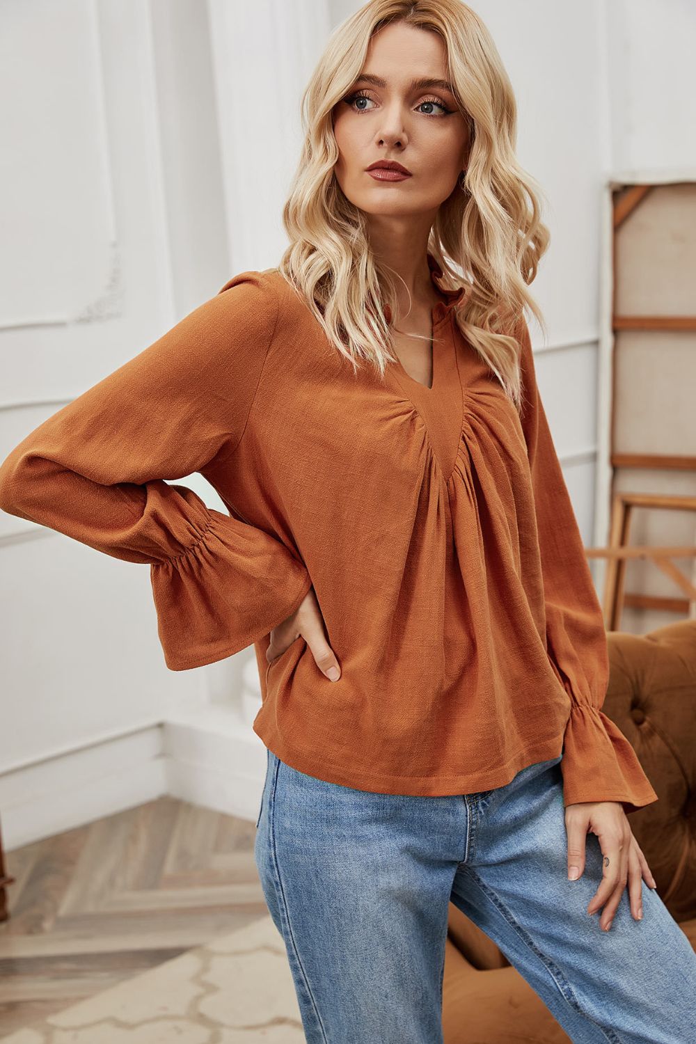 Frill Trim Gathered Detail Flounce Sleeve Top