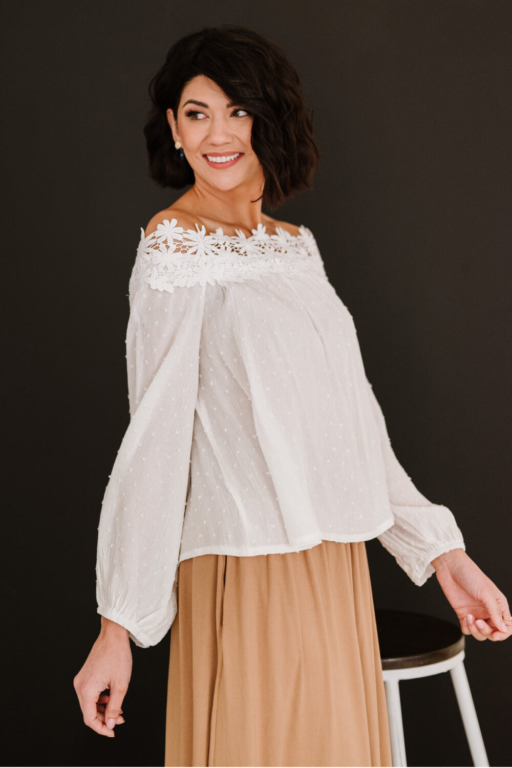 AMOLI Favorite Flower Full Size Run Crochet Trim Top
