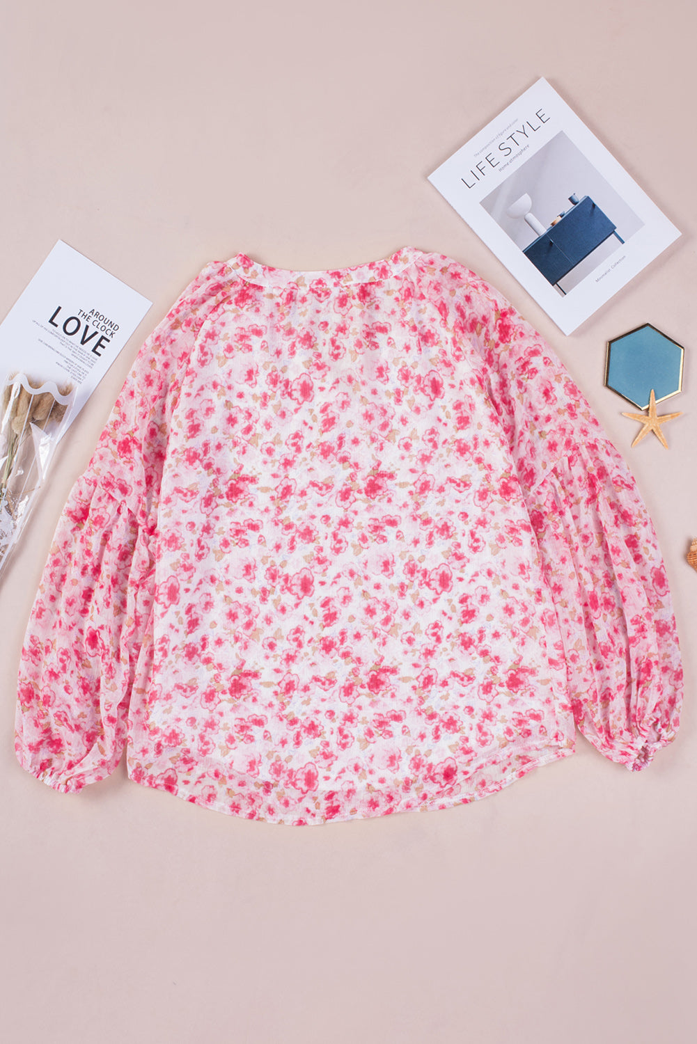 Floral V-Neck Curved Hem Blouse