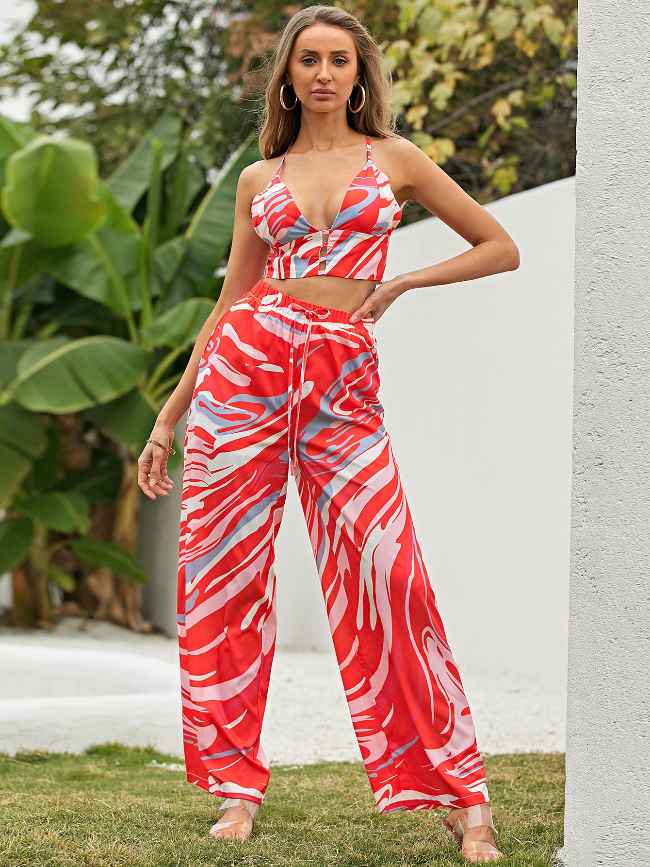 Printed Halter Neck Cropped Top and Drawstring Pants Set