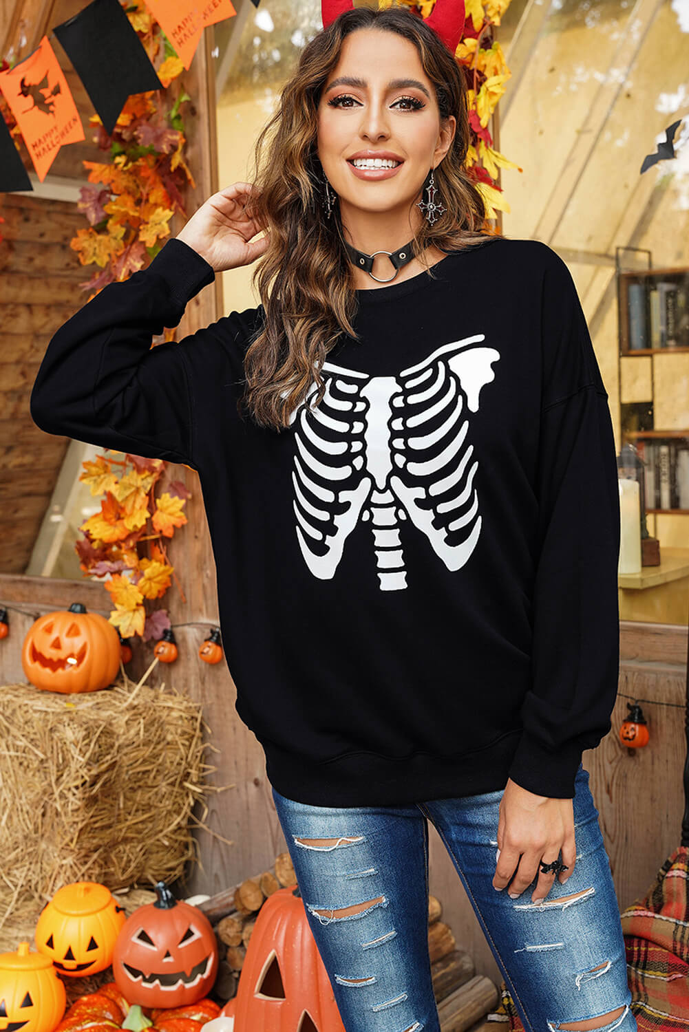 Halloween Skeleton Graphic Round Neck Sweatshirt