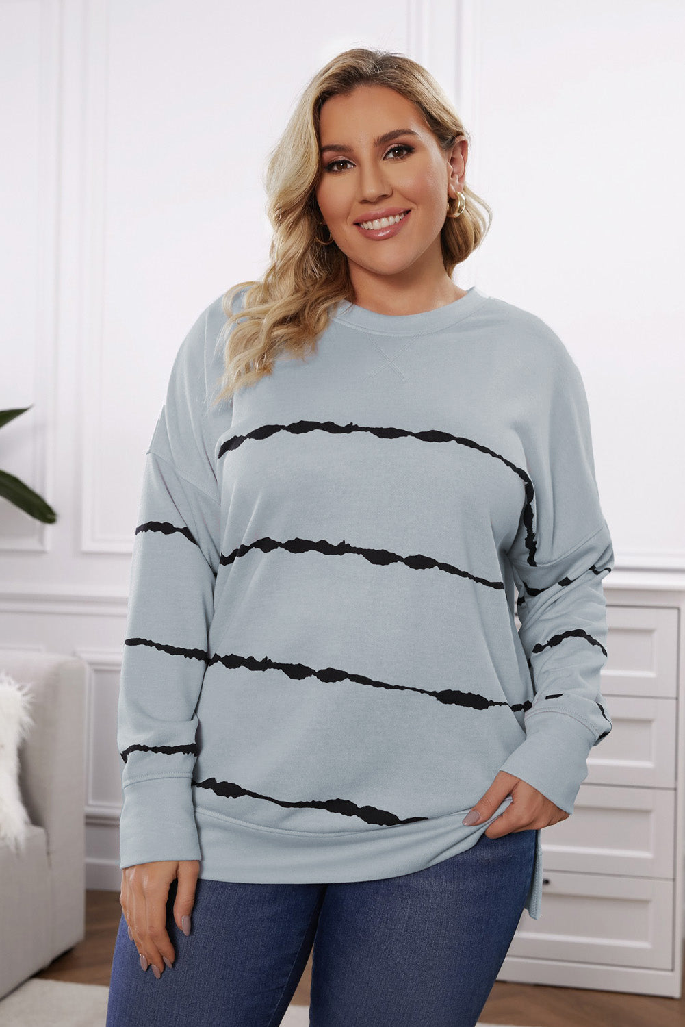 Plus Size Striped Side Slit Sweatshirt