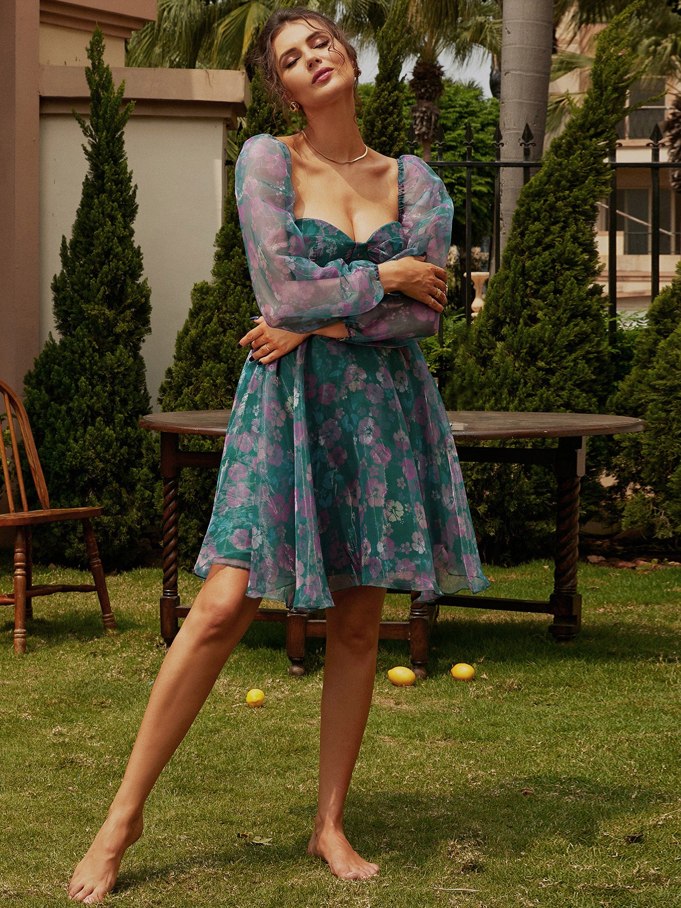 Floral Sweetheart Neck Balloon Sleeve Dress