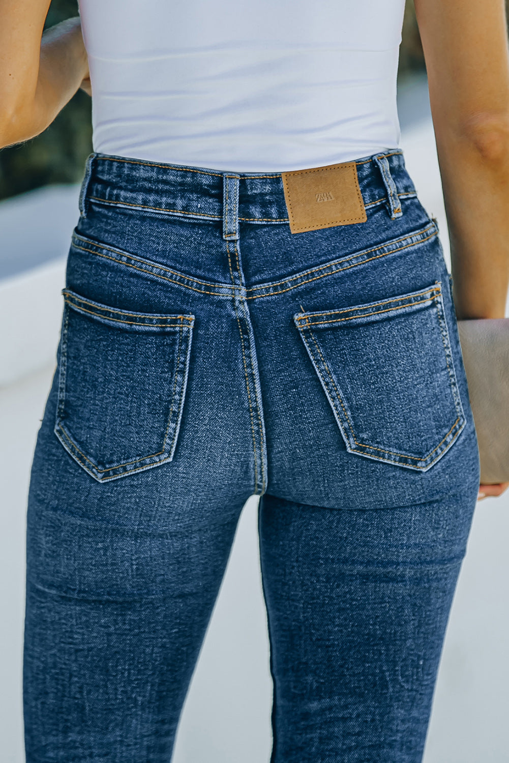 Ankle-Length Skinny Jeans with Pockets