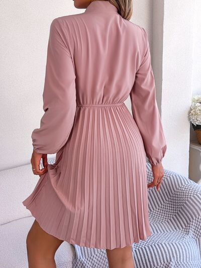 Tie Neck Balloon Sleeve Pleated Dress